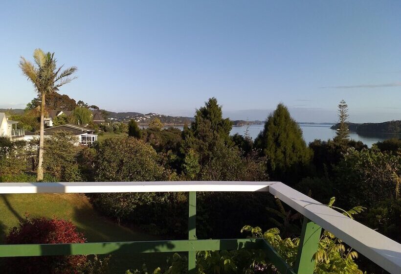 هتل Aimeo Cottage