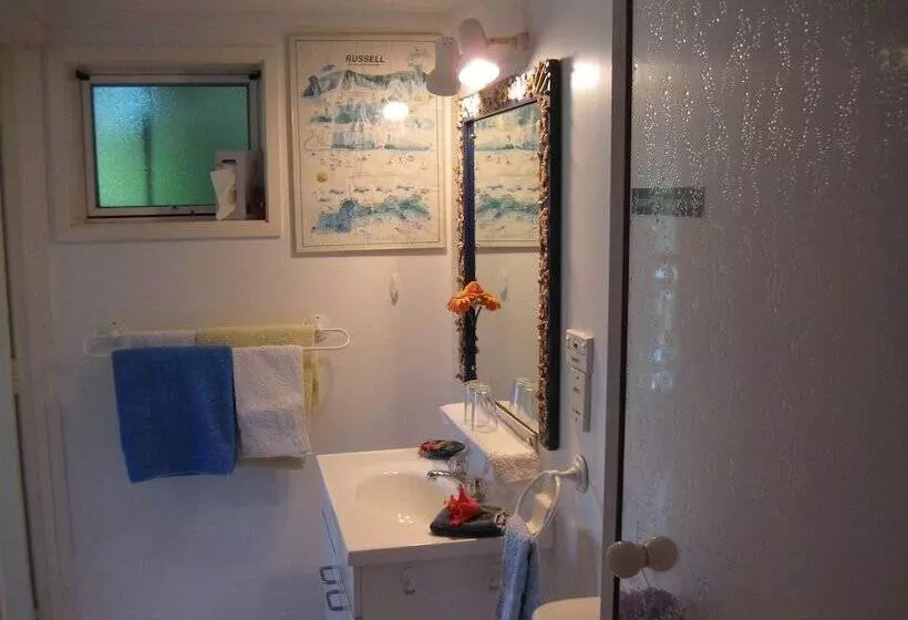 Hotelli Aimeo Cottage