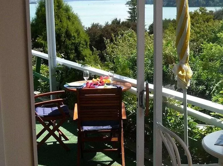 Hotelli Aimeo Cottage