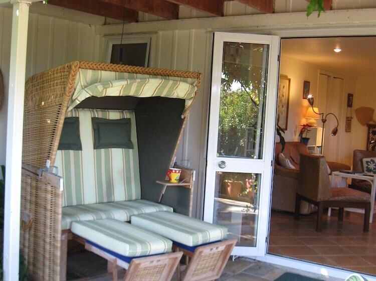 هتل Aimeo Cottage