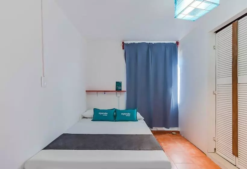 Hotelli Oasis Airport