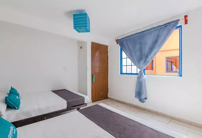 Hotelli Oasis Airport