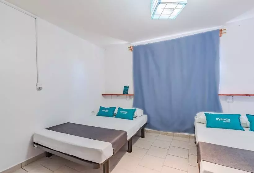 Hotelli Oasis Airport