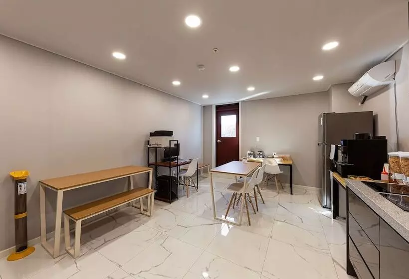 Hotelli Cheongju Teemer Inn