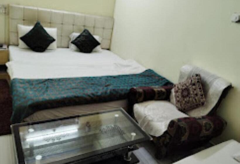 ホテル Ds Residency Varanasi Prime Location Parking