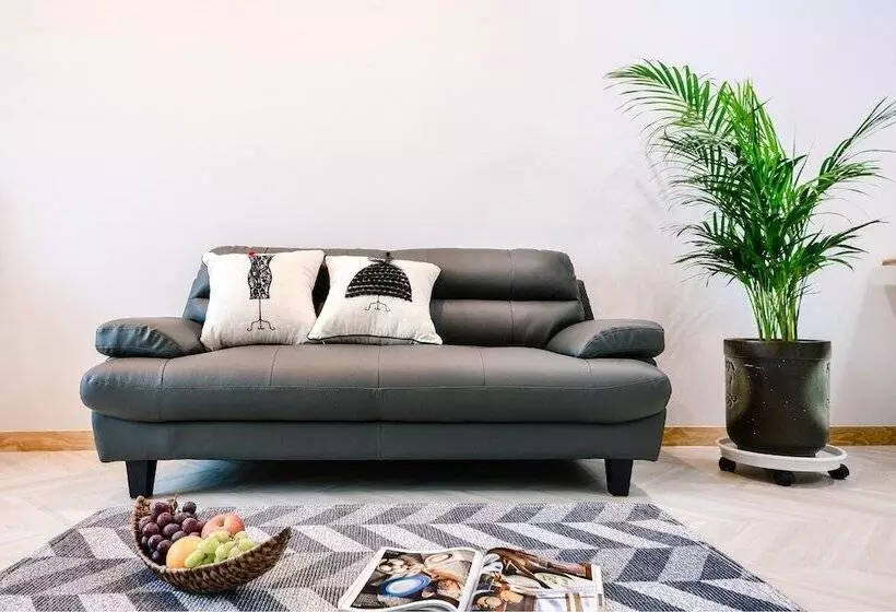 Hotelli Gangneung Raon Pension