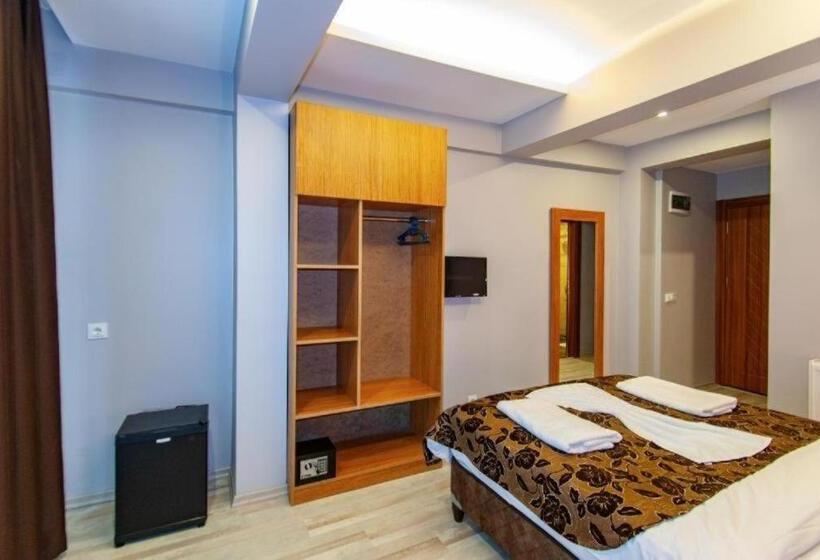 هتل Kral Suit Apartment &
