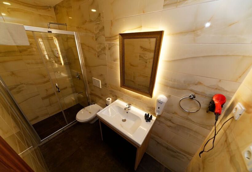 هتل Kral Suit Apartment &