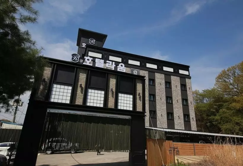 ホテル Hwaseong Raum