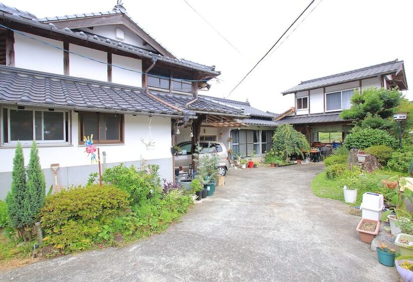 בית מלון כפרי Kitsunenotebukuro