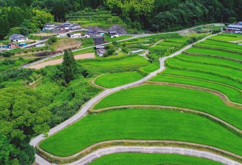 בית מלון כפרי Kitsunenotebukuro