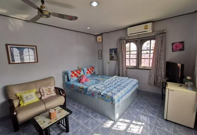 Hotelli Samiya Guesthouse