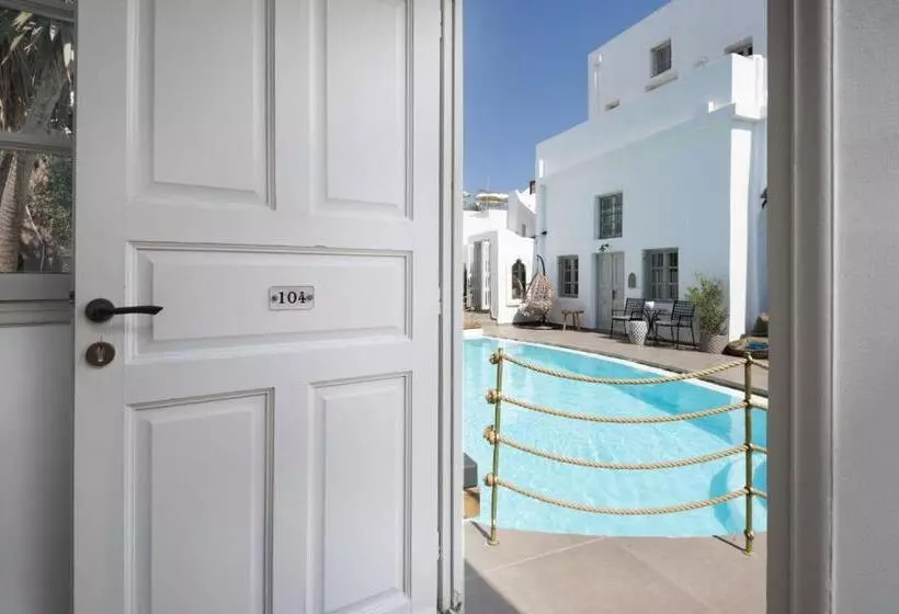 هتل The Museum Project Oia