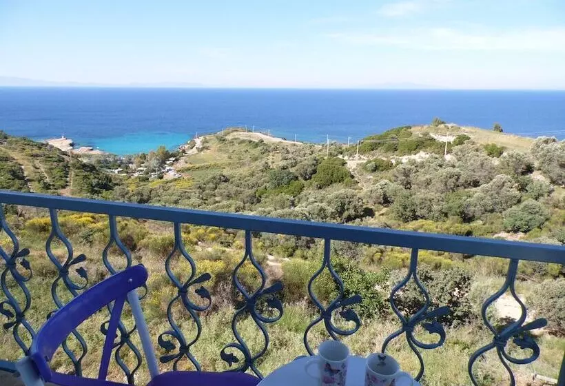 Laila Otel  Karaburun