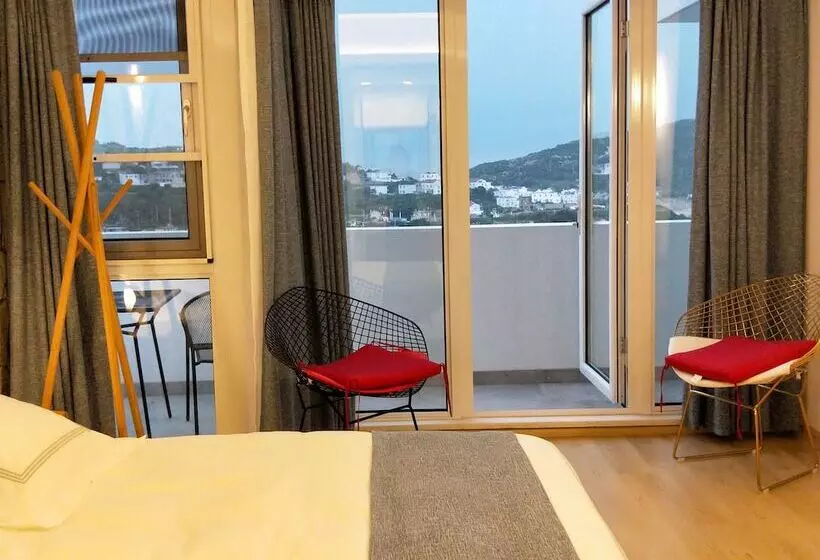 Hotelli 25 Degree Sea Boutique Homestay