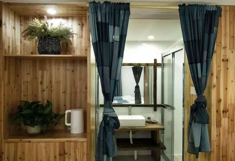 Hotelli 25 Degree Sea Boutique Homestay