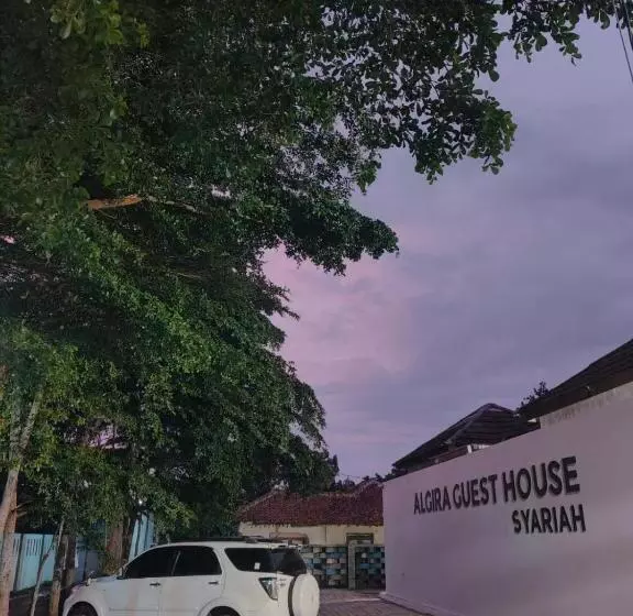 هتل Algira Guest House Gunungbatu Syariah