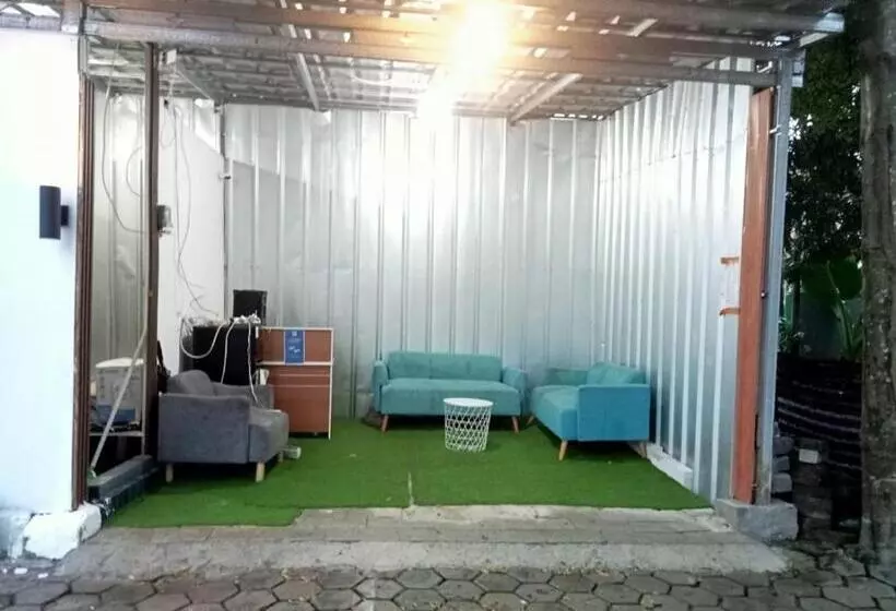 هتل Algira Guest House Gunungbatu Syariah