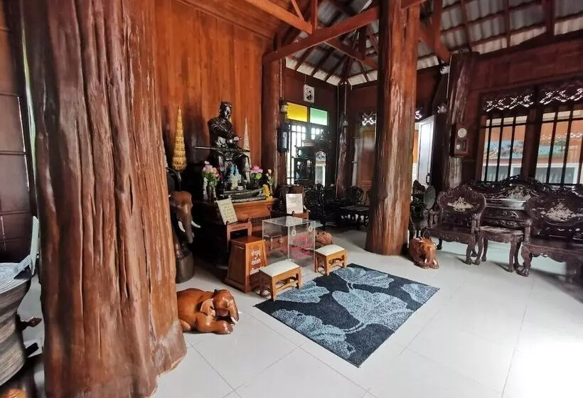 هتل Baanthep Antique Homestay