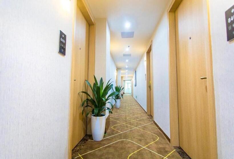 Chonpines Hotel Shenzhen Gongming Honghuashan Metro Station