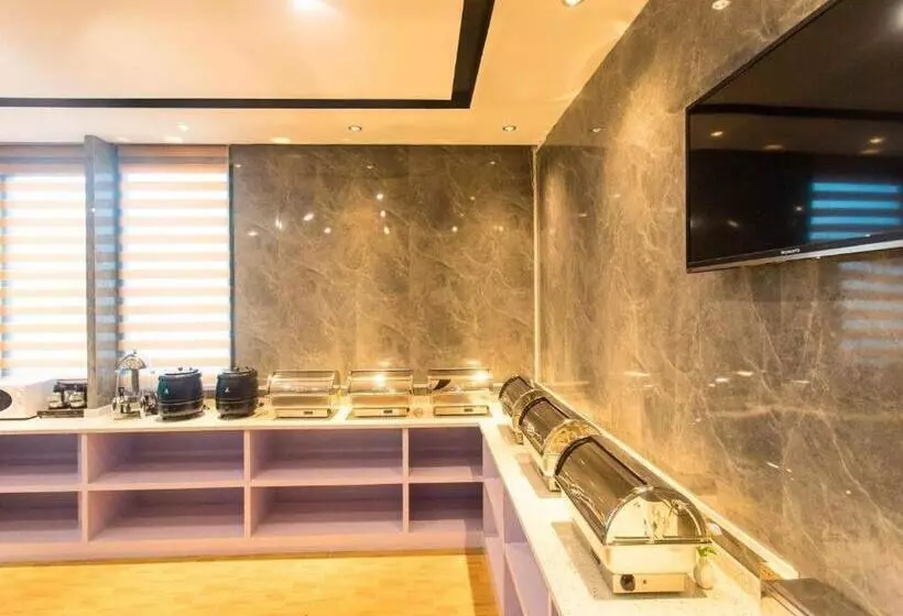 Chonpines Hotel Shenzhen Gongming Honghuashan Metro Station
