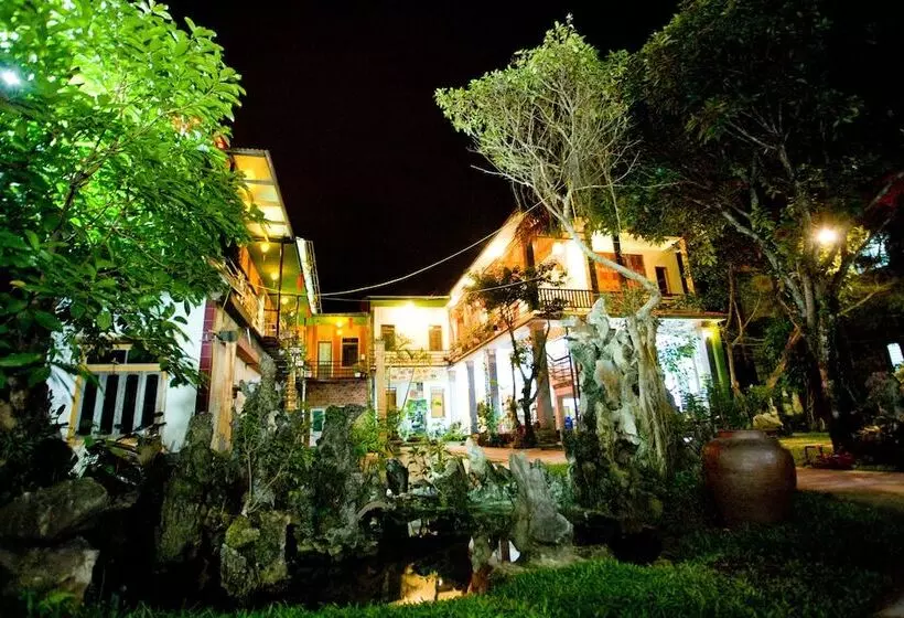 هتل Phong Nha Tuan Garden House