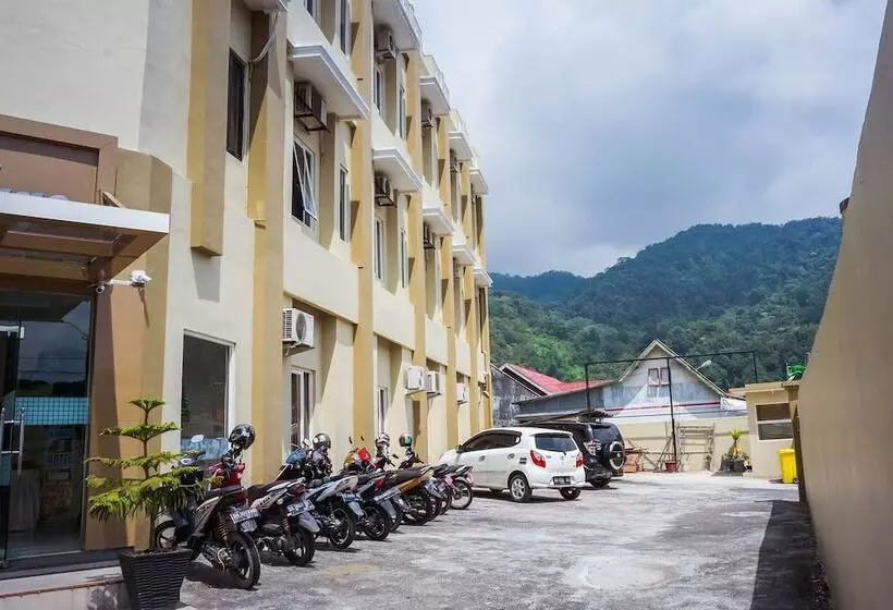 هتل Rangkayobasa  Padang Panjang