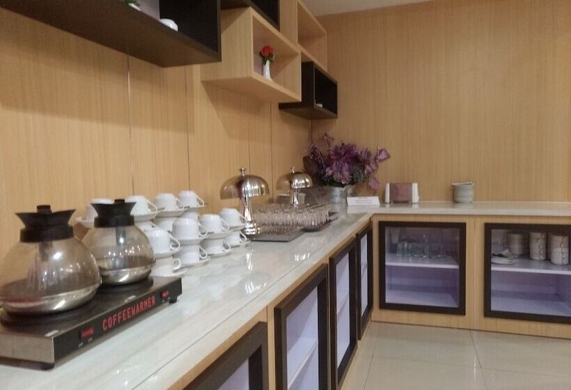 בית מלון כפרי Rangkayobasa  Padang Panjang