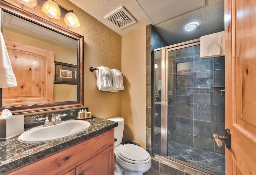 Отель Silverado Lodge By Park City Canyons Village