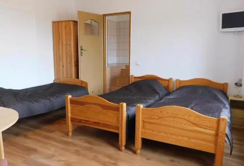 Hotelli Gospodarstwo Na łęgach