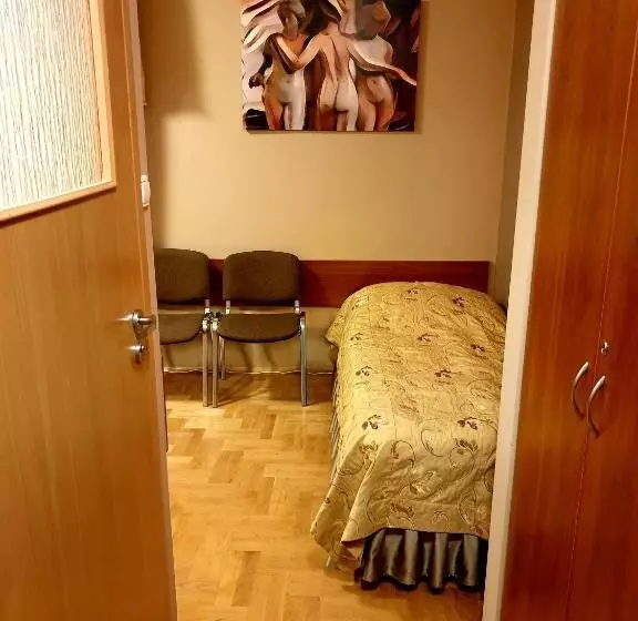 ホテル Pałac Pod Dębami