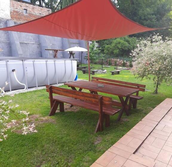 بنسيون Gościniec W Starym Młynie