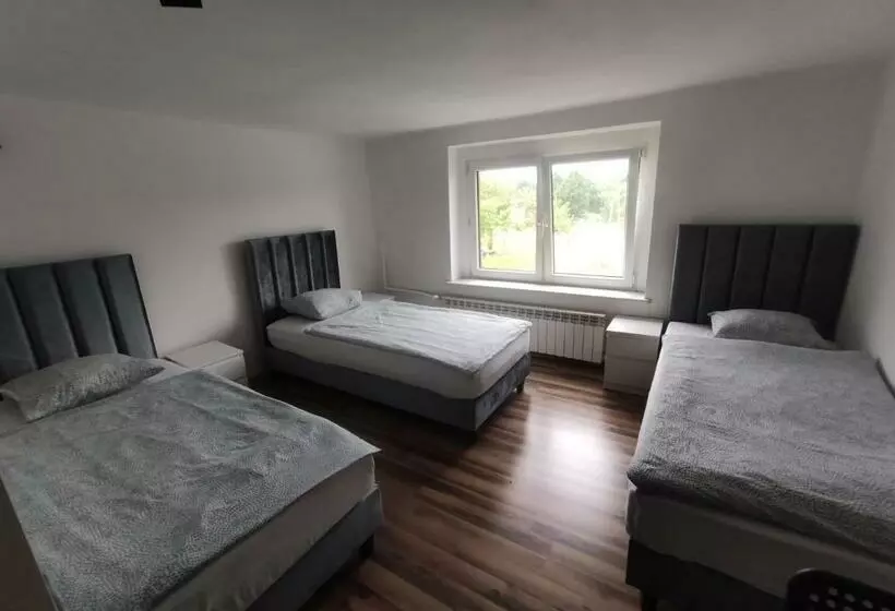 Majatalo Nad Potokiem