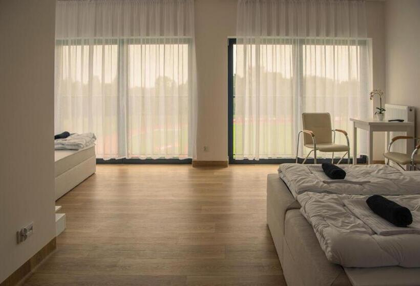 Общежитие Pawilon Sportowo Turystyczny Kalwarianka