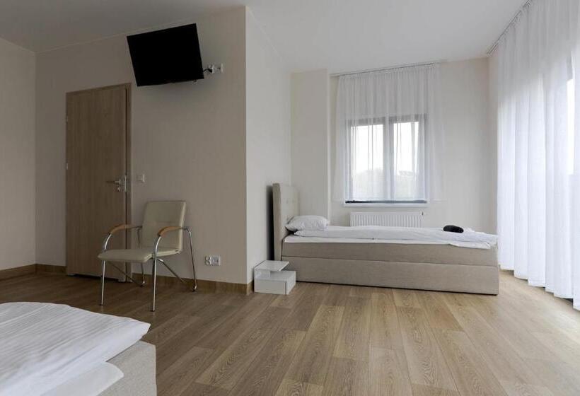 Общежитие Pawilon Sportowo Turystyczny Kalwarianka