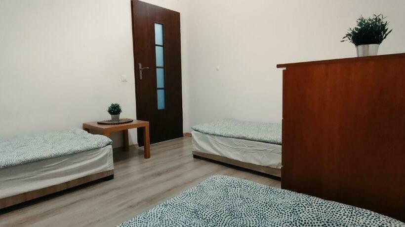 Herberge Tanie Spanie Przy Malcie   Zameldowanie Bezobsługowe