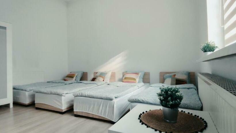 Herberge Tanie Spanie Przy Malcie   Zameldowanie Bezobsługowe