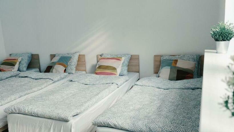 Herberge Tanie Spanie Przy Malcie   Zameldowanie Bezobsługowe