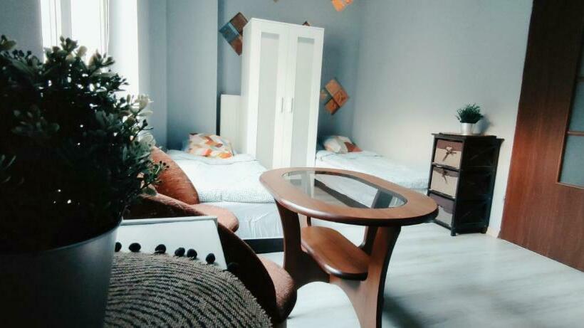 Herberge Tanie Spanie Przy Malcie   Zameldowanie Bezobsługowe