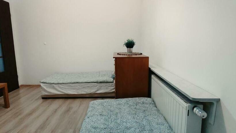 Herberge Tanie Spanie Przy Malcie   Zameldowanie Bezobsługowe