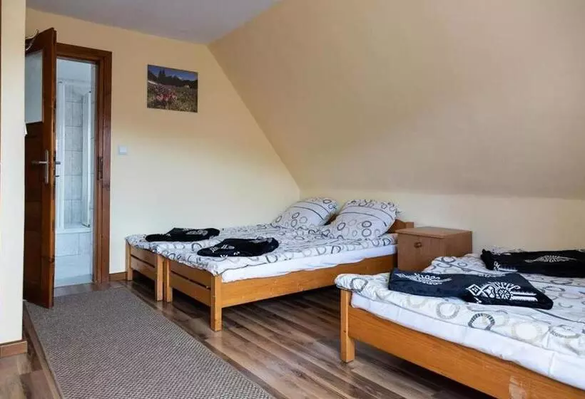 Aamiaismajoitus (B&B) Dom Wypoczynkowy Maria Szumal