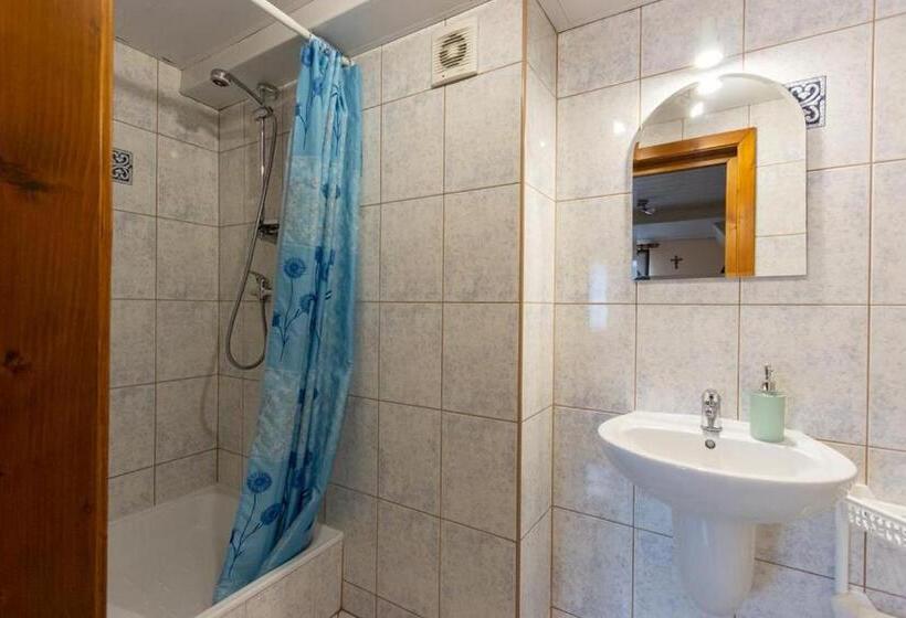 Bed and Breakfast Dom Wypoczynkowy Maria Szumal