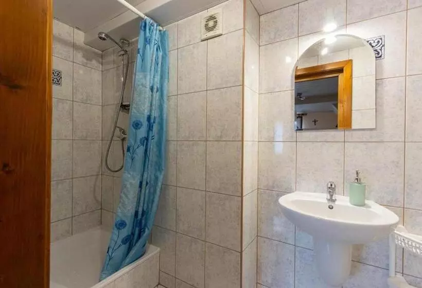 Aamiaismajoitus (B&B) Dom Wypoczynkowy Maria Szumal