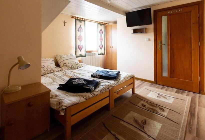 Bed and Breakfast Dom Wypoczynkowy Maria Szumal