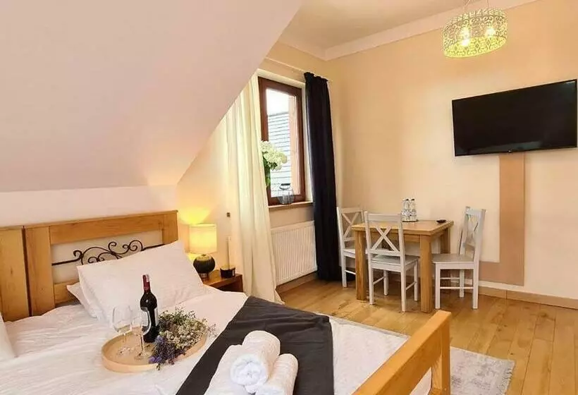 Aamiaismajoitus (B&B) Gościniec Iłżanka