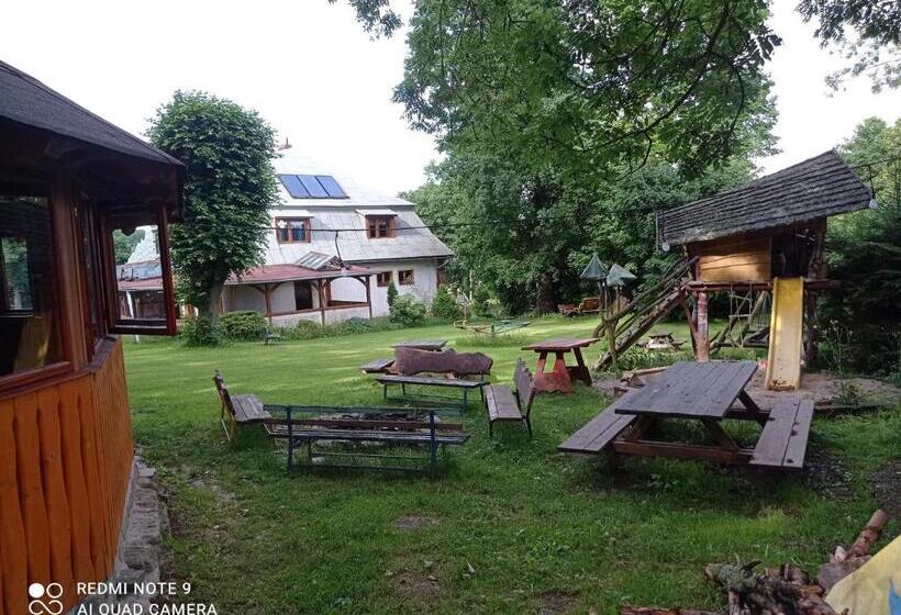 ホテル Agroturystyka Ziemowit Karkonosze