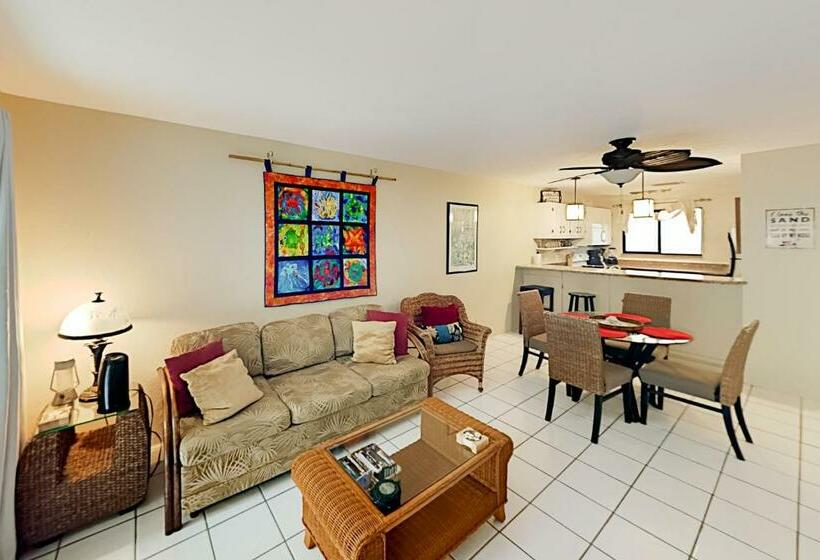 ホテル Alii Villas B202