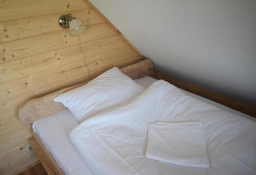 호텔 Apartamenty Pod Werchowyną