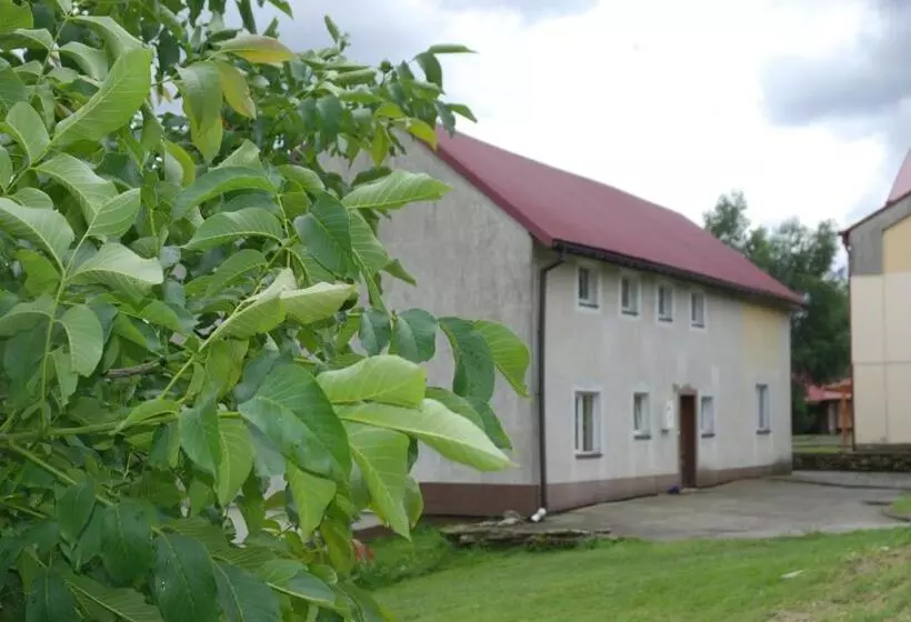 Hotelli Apartamenty Pod Werchowyną