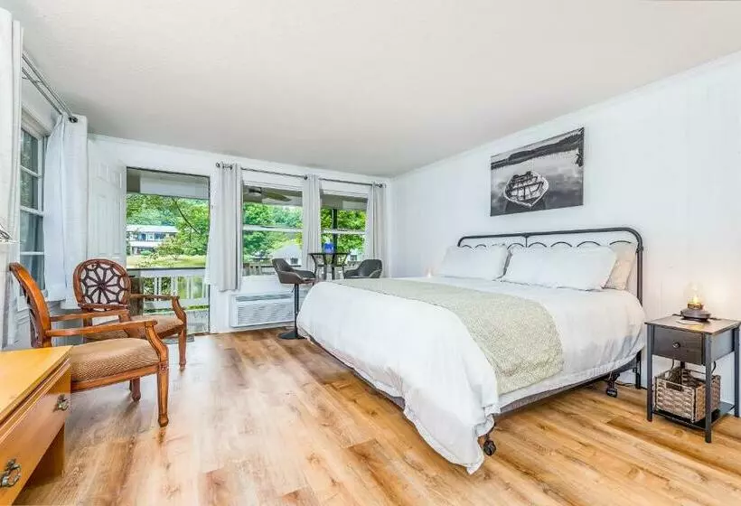 Hotelli Dogwood   Unit 603